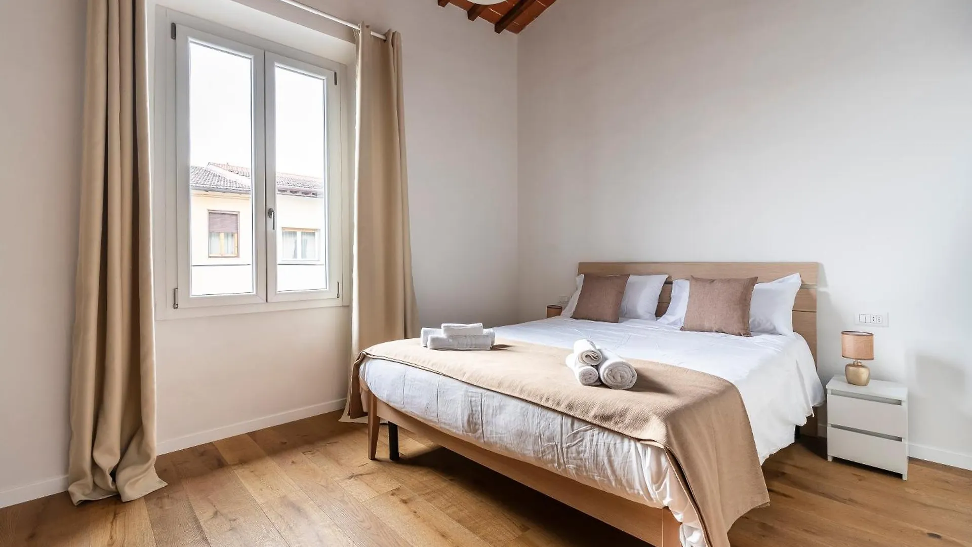 Scandicci Elite Home - Casa Moderna Con Cortile E Parcheggio Gratuito